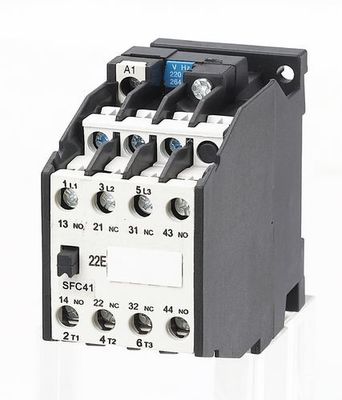 গুণ  20A 30A 55A Low Voltage 3 Pole AC Contactor 2NO 2NC IEC60947 কারখানা
